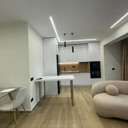 Glass House Vlorë